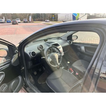 Peugeot 107  Hatchback 2014,  1.0 benzyna - Na sprzedaż za 11 500 zł - Konin - zdjęcie 9