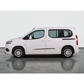 Toyota ProAce  Pick-up 2021,  1.5 diesel - Na sprzedaż za 45 999 zł - Gniezno - zdjęcie 4