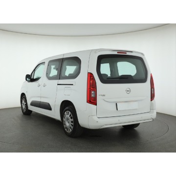 Opel Combo  Pick-up 2020,  1.2 benzyna - Na sprzedaż za 52 999 zł - Piaseczno - zdjęcie 6
