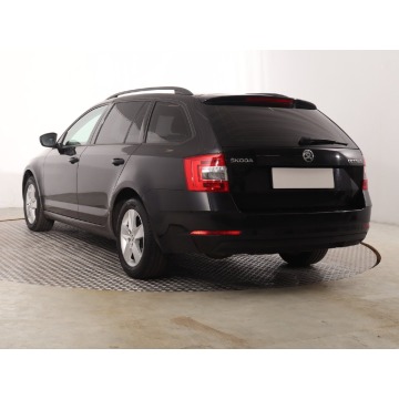 Skoda Octavia  Kombi 2019,  1.5 benzyna, automat - Na sprzedaż za 45 999 zł - Katowice - zdjęcie 6