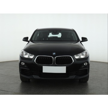 BMW   SUV 2019,  1.5 diesel, automat - Na sprzedaż za 52 999 zł - Katowice - zdjęcie 2