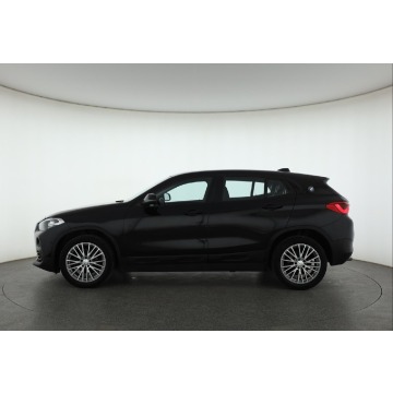 BMW   SUV 2019,  1.5 diesel, automat - Na sprzedaż za 52 999 zł - Katowice - zdjęcie 4
