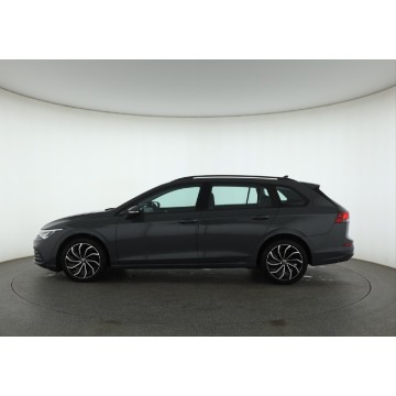 Volkswagen Golf  Kombi 2021,  1.5 benzyna - Na sprzedaż za 64 999 zł - Piaseczno - zdjęcie 4