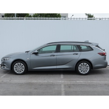 Opel Insignia  Kombi 2018,  1.6 diesel - Na sprzedaż za 35 999 zł - Lublin - zdjęcie 4