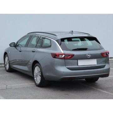 Opel Insignia  Kombi 2018,  1.6 diesel - Na sprzedaż za 35 999 zł - Lublin - zdjęcie 6