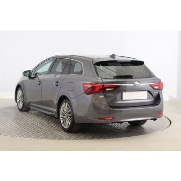 Toyota Avensis  Kombi 2015,  2.0 diesel - Na sprzedaż za 44 999 zł - Zabrze - zdjęcie 6