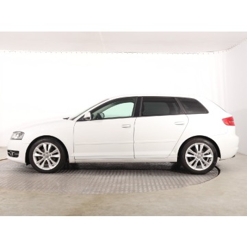 Audi A3  Hatchback 2012,  2.0 diesel - Na sprzedaż za 24 499 zł - Katowice - zdjęcie 4