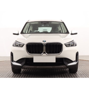 BMW X1  SUV 2022,  2.0 benzyna, automat - Na sprzedaż za 127 999 zł - Katowice - zdjęcie 2