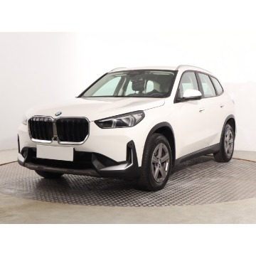 BMW X1  SUV 2022,  2.0 benzyna, automat - Na sprzedaż za 127 999 zł - Katowice - zdjęcie 3