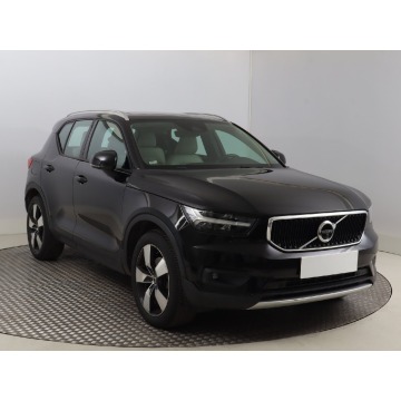 Volvo XC40 D4 AWD (190KM), 2018