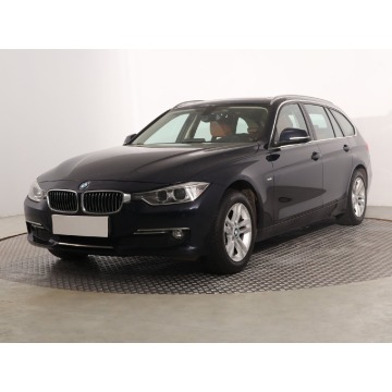 BMW Seria 3  Kombi 2013,  2.0 diesel, automat - Na sprzedaż za 46 999 zł - Katowice - zdjęcie 3