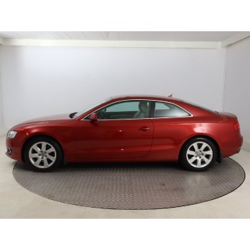 Audi A5  Coupe/Sportowy 2010,  1.8 benzyna, automat - Na sprzedaż za 41 999 zł - Bielany Wrocławskie - zdjęcie 4