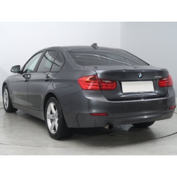 BMW Seria 3  Liftback 2012,  2.0 benzyna, automat - Na sprzedaż za 35 999 zł - Bielany Wrocławskie - zdjęcie 6