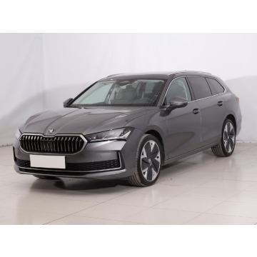 Skoda Superb  Kombi 2024,  1.5 benzyna, automat - Na sprzedaż za 139 999 zł - Poznań - zdjęcie 3
