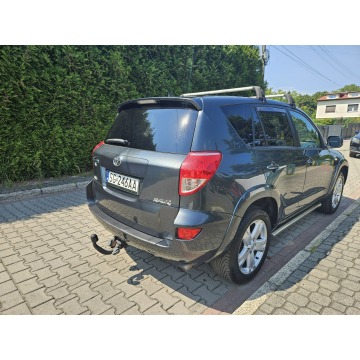 Toyota   SUV 2006,  2.2 diesel - Na sprzedaż za 15 900 zł - Ruda Śląska - zdjęcie 4
