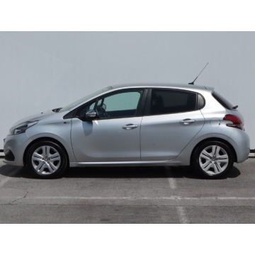 Peugeot 208  Hatchback 2017,  1.2 benzyna - Na sprzedaż za 24 999 zł - Lublin - zdjęcie 4