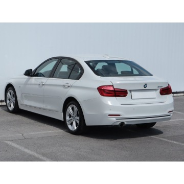 BMW Seria 3  Liftback 2016,  1.5 benzyna, automat - Na sprzedaż za 51 999 zł - Lublin - zdjęcie 6