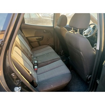 Kia Venga  Hatchback 2010,  1.4 diesel - Na sprzedaż za 3 500,00 zł - Tarnów - zdjęcie 6