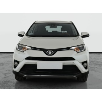 Toyota   SUV 2017,  2.0 diesel - Na sprzedaż za 50 999 zł - Piaseczno - zdjęcie 2