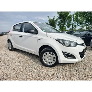 Hyundai i20  Hatchback 2014,  1.2 benzyna - Na sprzedaż za 19 999 zł - Nowe Sójki - zdjęcie 12