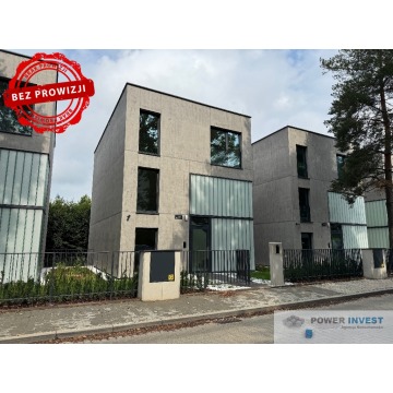Prestiżowy, dwupoziomowy apartament przy Błoniach
