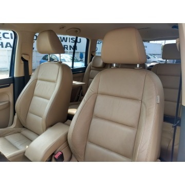 Volkswagen Touran  Minivan/Van 2011,  1.4 benzyna, automat - Na sprzedaż za 19 900 zł - Tychy - zdjęcie 12