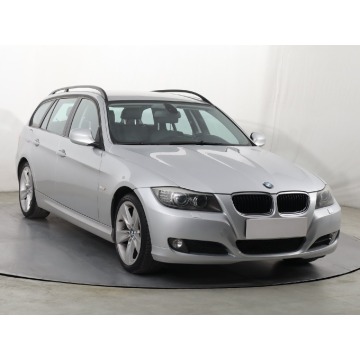 BMW 3 320 i (170KM), 2009