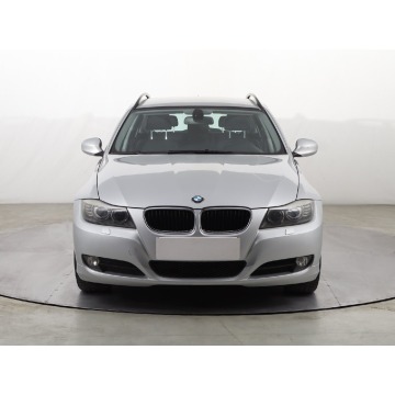 BMW Seria 3  Kombi 2009,  2.0 benzyna - Na sprzedaż za 26 999 zł - Katowice - zdjęcie 2