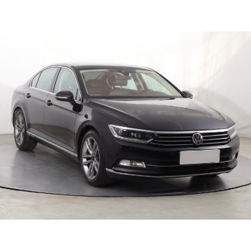 VW Passat 1.8 TSI (180KM), 2016
