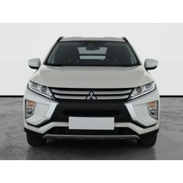 Mitsubishi Eclipse  SUV 2017,  1.5 benzyna, automat - Na sprzedaż za 68 499 zł - Piaseczno - zdjęcie 2