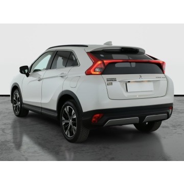 Mitsubishi Eclipse  SUV 2017,  1.5 benzyna, automat - Na sprzedaż za 68 499 zł - Piaseczno - zdjęcie 6