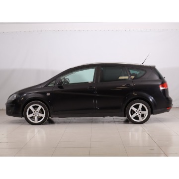 Seat Altea XL  SUV 2009,  1.4 benzyna - Na sprzedaż za 11 999 zł - Szczecin - zdjęcie 4