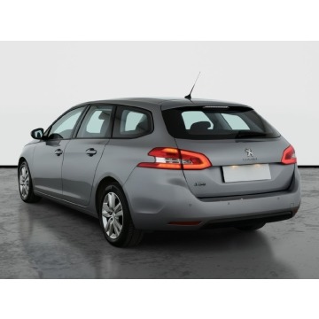 Peugeot 308  Kombi 2019,  1.5 diesel - Na sprzedaż za 34 499 zł - Piaseczno - zdjęcie 6
