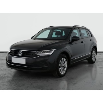 Volkswagen Tiguan  SUV 2023,  1.5 benzyna, automat - Na sprzedaż za 97 999 zł - Piaseczno - zdjęcie 3