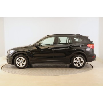BMW X1  SUV 2018,  1.5 benzyna, automat - Na sprzedaż za 68 499 zł - Zabrze - zdjęcie 4
