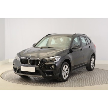 BMW X1  SUV 2018,  1.5 benzyna, automat - Na sprzedaż za 68 499 zł - Zabrze - zdjęcie 3