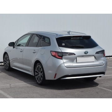 Toyota Corolla  Kombi 2019,  1.8 benzyna, automat - Na sprzedaż za 75 499 zł - Lublin - zdjęcie 6
