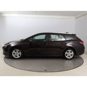 Toyota Corolla  Kombi 2022,  1.8 benzyna, automat - Na sprzedaż za 81 999 zł - Bielany Wrocławskie - zdjęcie 4