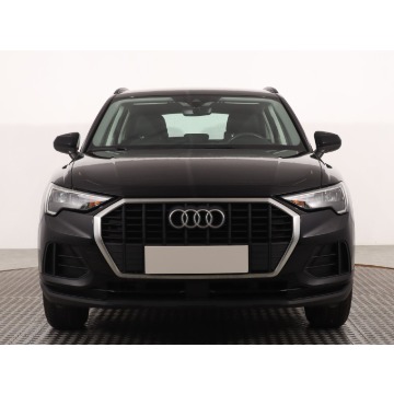 Audi Q3  SUV 2021,  1.5 benzyna - Na sprzedaż za 95 999 zł - Katowice - zdjęcie 2
