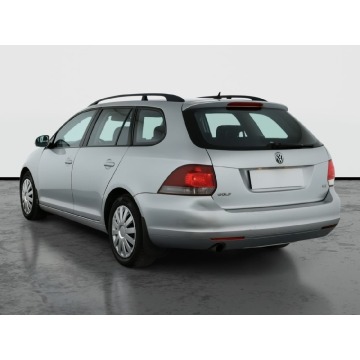 Volkswagen Golf  Kombi 2009,  1.6 diesel, automat - Na sprzedaż za 14 999 zł - Piaseczno - zdjęcie 6