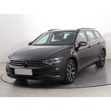 Volkswagen Passat  Kombi 2020,  1.5 benzyna, automat - Na sprzedaż za 58 999 zł - Katowice - zdjęcie 3