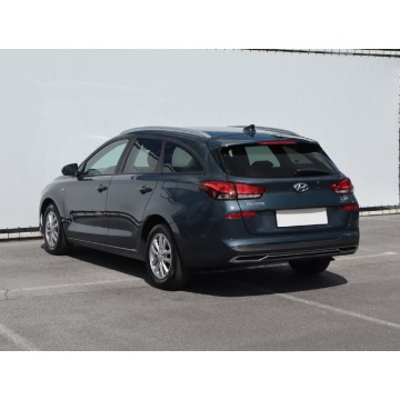 Hyundai i30  Kombi 2023,  1.5 benzyna - Na sprzedaż za 55 999 zł - Lublin - zdjęcie 6