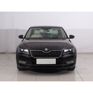 Skoda Superb  Liftback 2018,  1.5 benzyna, automat - Na sprzedaż za 62 499 zł - Lubin - zdjęcie 2