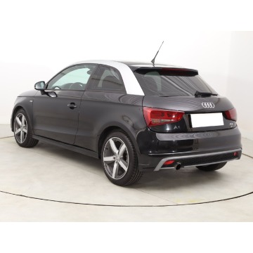Audi A1  Hatchback 2011,  1.6 diesel - Na sprzedaż za 23 499 zł - Bielany Wrocławskie - zdjęcie 6