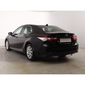 Toyota Camry  Liftback 2020,  2.5 benzyna, automat - Na sprzedaż za 78 999 zł - Katowice - zdjęcie 6