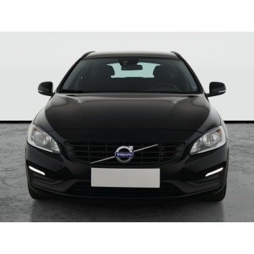 Volvo V60  Kombi 2018,  2.0 diesel - Na sprzedaż za 26 999 zł - Piaseczno - zdjęcie 2