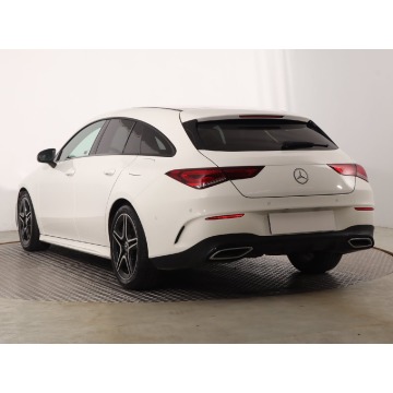 Mercedes - Benz CLA-klasa  Kombi 2019,  1.3 benzyna, automat - Na sprzedaż za 101 499 zł - Katowice - zdjęcie 6