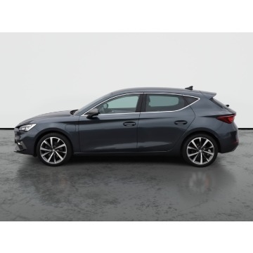 Seat Leon  Hatchback 2021,  1.4 benzyna, automat - Na sprzedaż za 78 499 zł - Lublin - zdjęcie 4