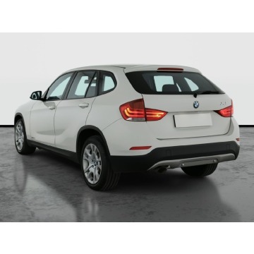BMW X1  SUV 2015,  2.0 diesel, automat - Na sprzedaż za 43 999 zł - Piaseczno - zdjęcie 6