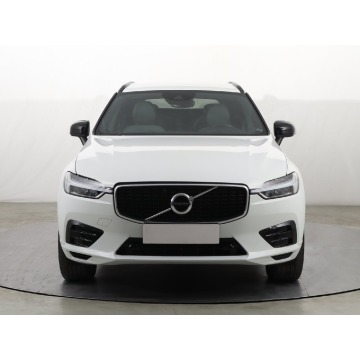 Volvo XC60  SUV 2020,  2.0 benzyna, automat - Na sprzedaż za 105 999 zł - Katowice - zdjęcie 2